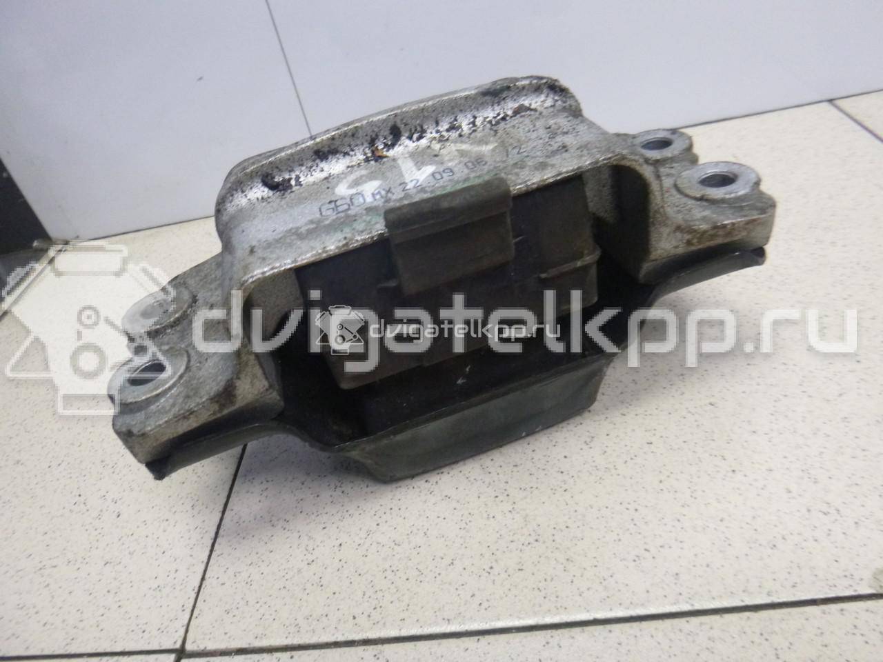 Фото Опора двигателя левая  1K0199555L для Seat Ibiza / Leon / Toledo / Altea {forloop.counter}}