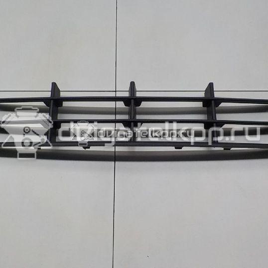 Фото Решетка в бампер центральная  5J0853677A9B9 для Skoda Roomster 5J / Fabia