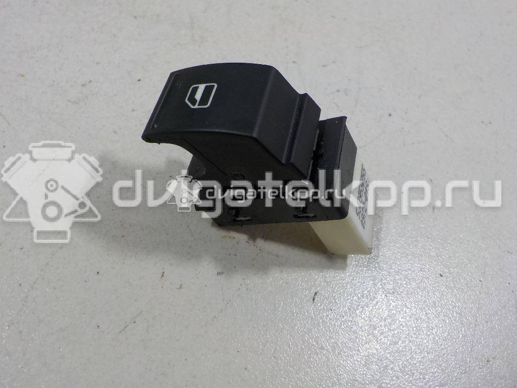 Фото Кнопка стеклоподъемника  5J0959855 для Skoda Roomster 5J / Fabia / Superb / Rapid {forloop.counter}}