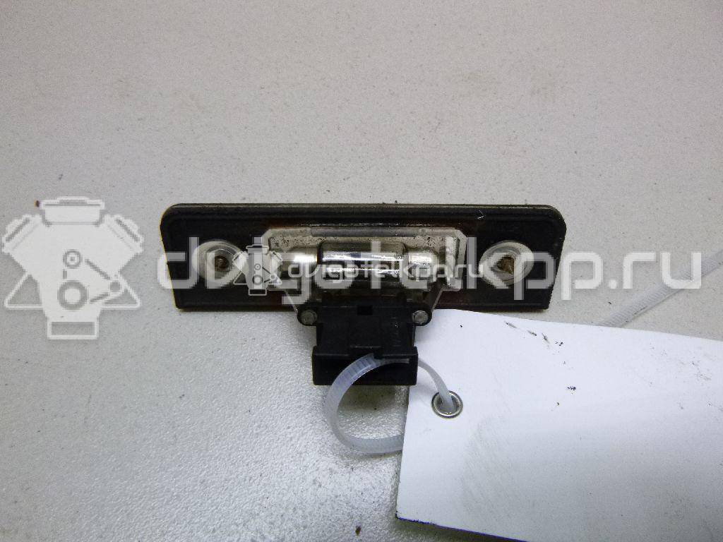 Фото Фонарь подсветки номера  1Z0943021B для Skoda Roomster 5J / Octavia / Octaviaii 1Z3 {forloop.counter}}