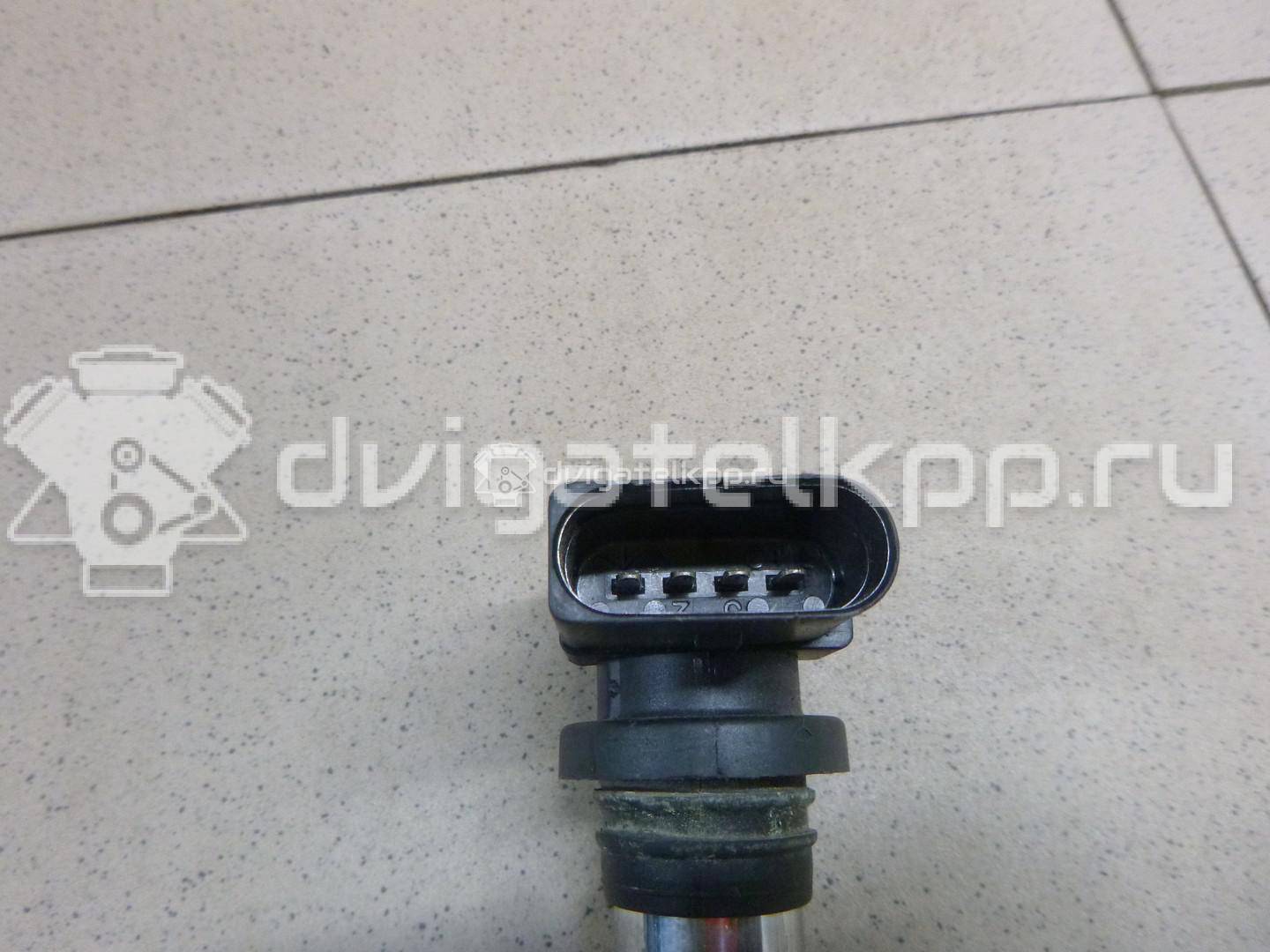 Фото Катушка зажигания  036905715F для Volkswagen Scirocco / Tiguan / Touran / New Beetle / Bora {forloop.counter}}