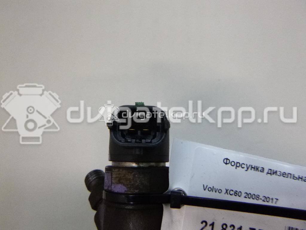 Фото Форсунка дизельная электрическая  30777526 для Volvo C70 / V70 / Xc60 / S80 / Xc70 {forloop.counter}}