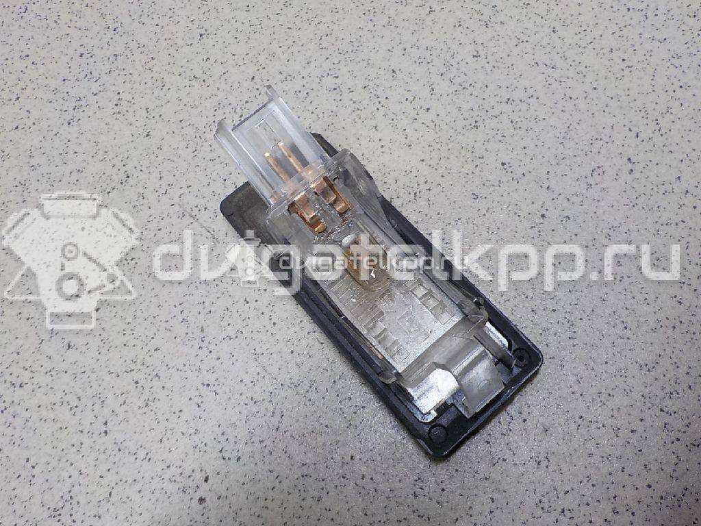 Фото Фонарь подсветки номера  8200013577 для Renault Modus Grand F Jp0 / Megane / Clio / Laguna / Scénic {forloop.counter}}