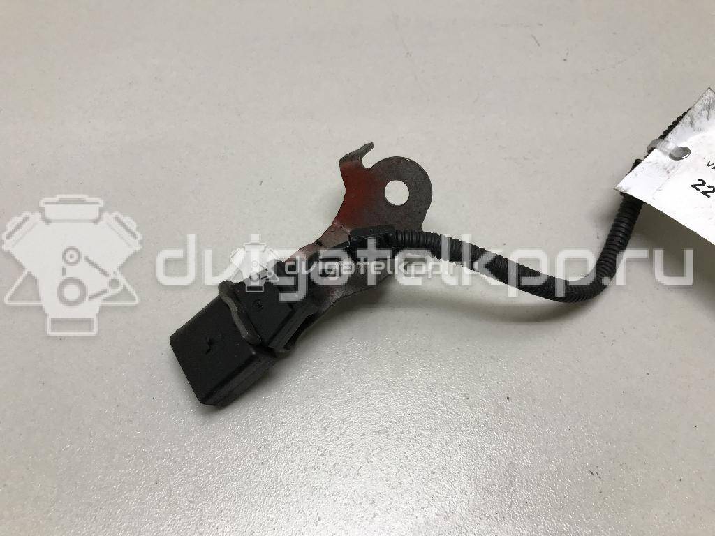 Фото Датчик положения распредвала  03L957147A для Seat Ibiza / Leon / Toledo / Alhambra / Altea {forloop.counter}}