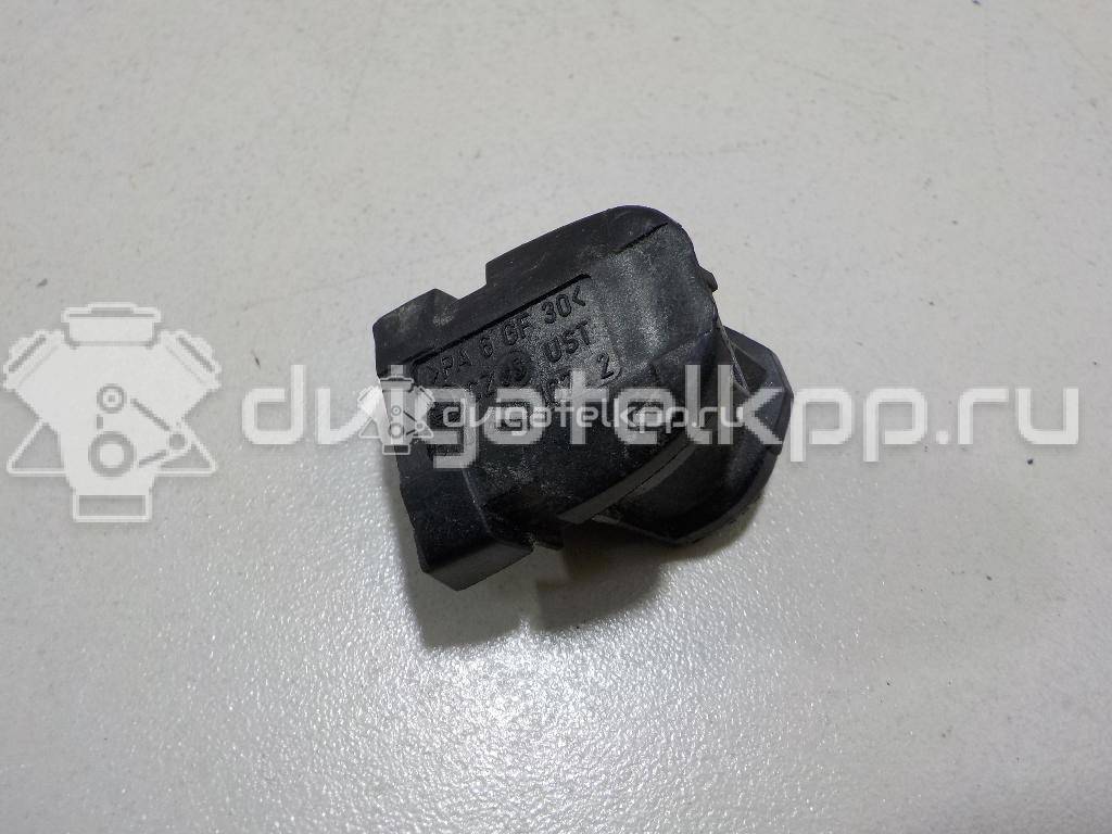 Фото Накладка вставки замка двери  6Y0839167 для Skoda Roomster 5J / Octaviaii 1Z3 / Fabia / Octavia / Superb {forloop.counter}}