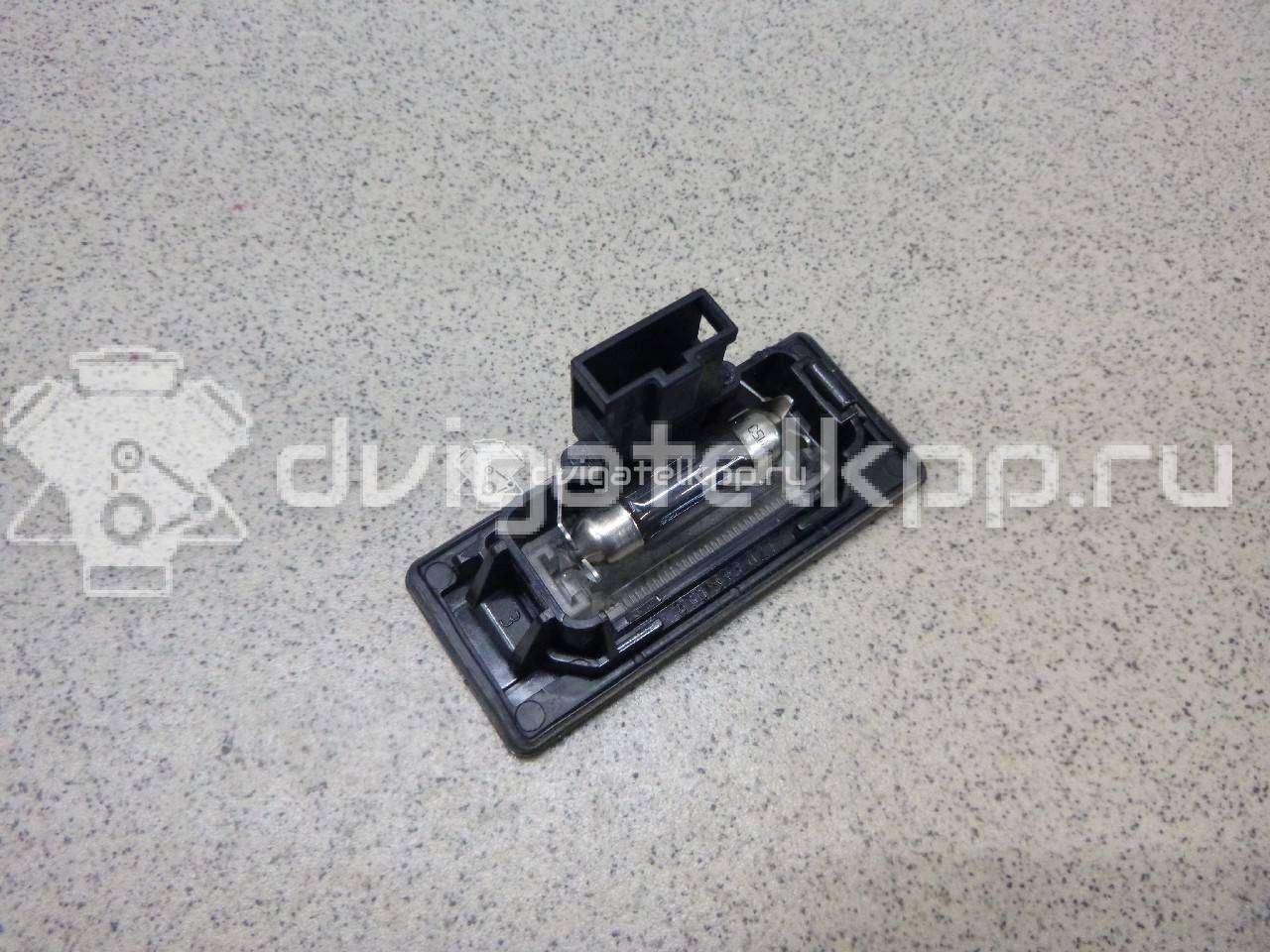 Фото Фонарь подсветки номера  8T0943021 для Skoda Fabia / Superb / Yeti 5L {forloop.counter}}