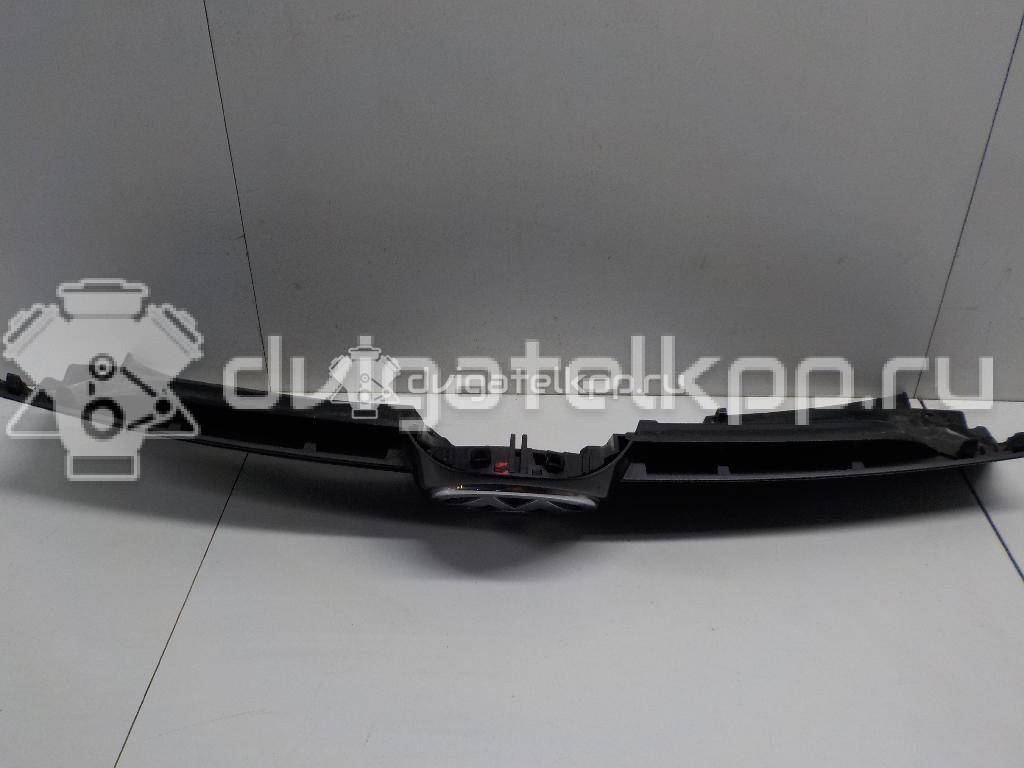 Фото Решетка радиатора  1K0853651AGRU для Volkswagen Jetta / Golf {forloop.counter}}