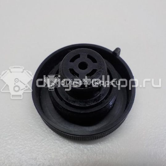 Фото Крышка расширительного бачка  1647528120 для Toyota Iq J1 / Land Cruiser / Mirai Jpd1 / Avensis / Alphard