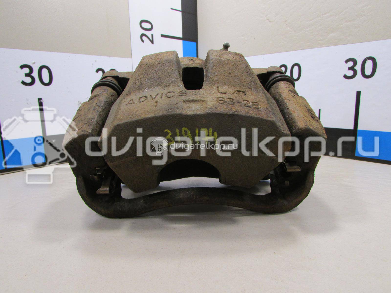 Фото Суппорт тормозной передний левый  4775042090 для Toyota Prius / Mirai Jpd1 / Rav 4 / Auris {forloop.counter}}