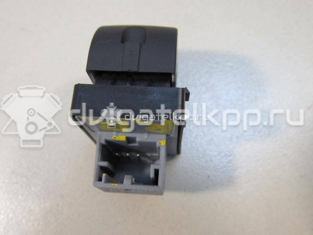 Фото Кнопка стеклоподъемника  4F0959855A для Audi Q7 / A3 / A6 {forloop.counter}}