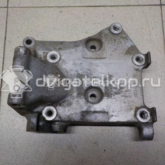 Фото Кронштейн генератора  11910BM700 для Nissan Sunny / Bluebird / Avenir / Primera / Almera