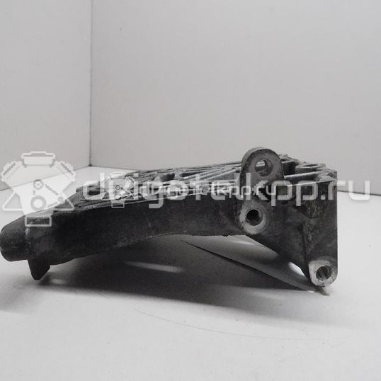 Фото Кронштейн генератора  11910bm700 для Nissan Sunny / Bluebird / Avenir / Primera / Almera