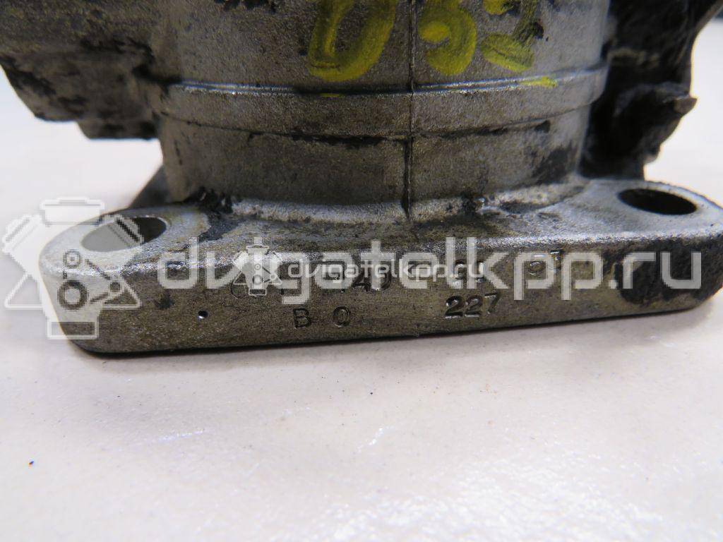 Фото Заслонка дроссельная механическая  0011409053 для Mercedes-Benz Coupe / Kombi T-Model / 190 W201 / W124 {forloop.counter}}