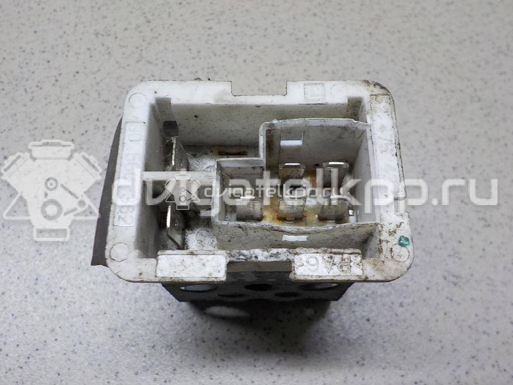 Фото Резистор отопителя  93180051 для Opel Astra / Vectra / Zafira / Signum {forloop.counter}}