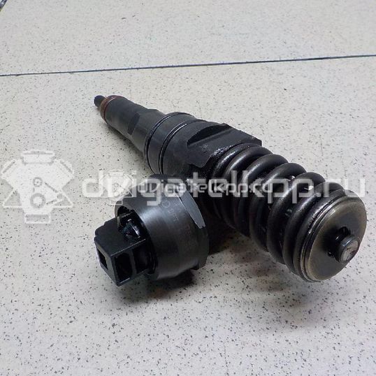 Фото Форсунка дизельная электрическая  038130073AG для Seat Leon / Toledo / Altea