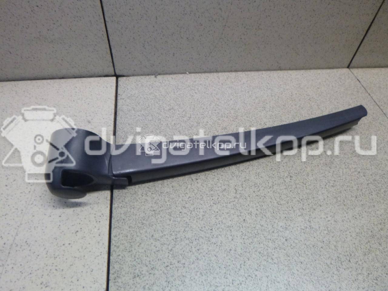 Фото Поводок стеклоочистителя заднего  1T0955707C для Seat Ibiza / Leon / Altea / Exeo {forloop.counter}}