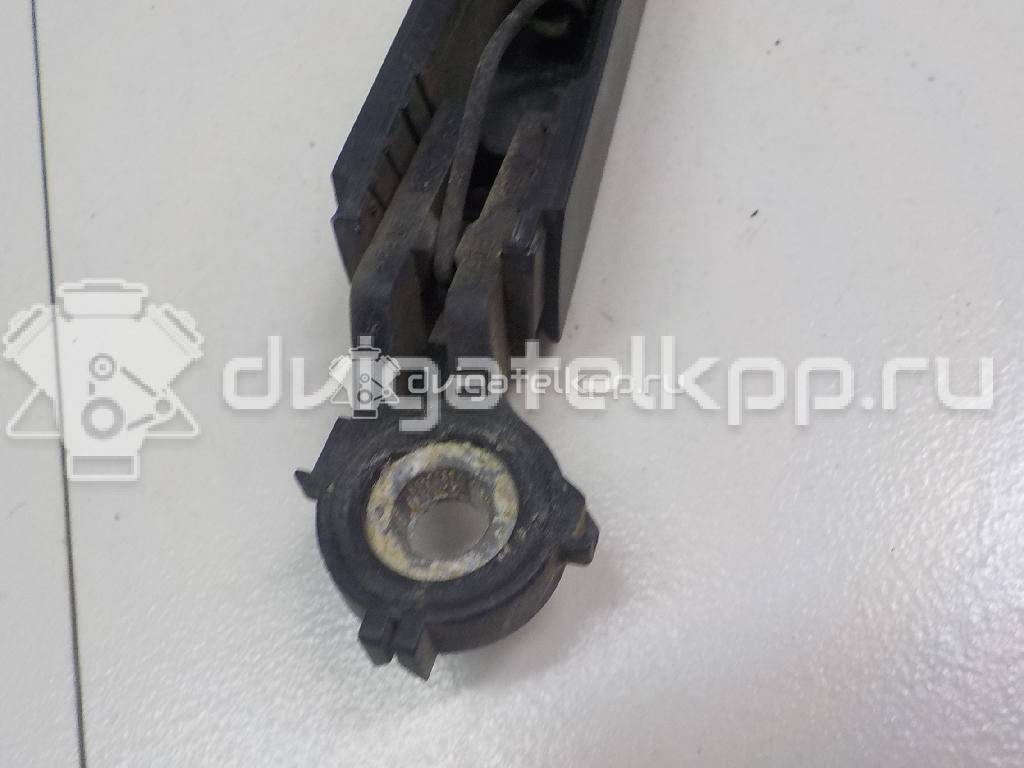 Фото Поводок стеклоочистителя заднего  5L6955707 для Skoda Roomster 5J / Fabia / Superb / Yeti 5L {forloop.counter}}