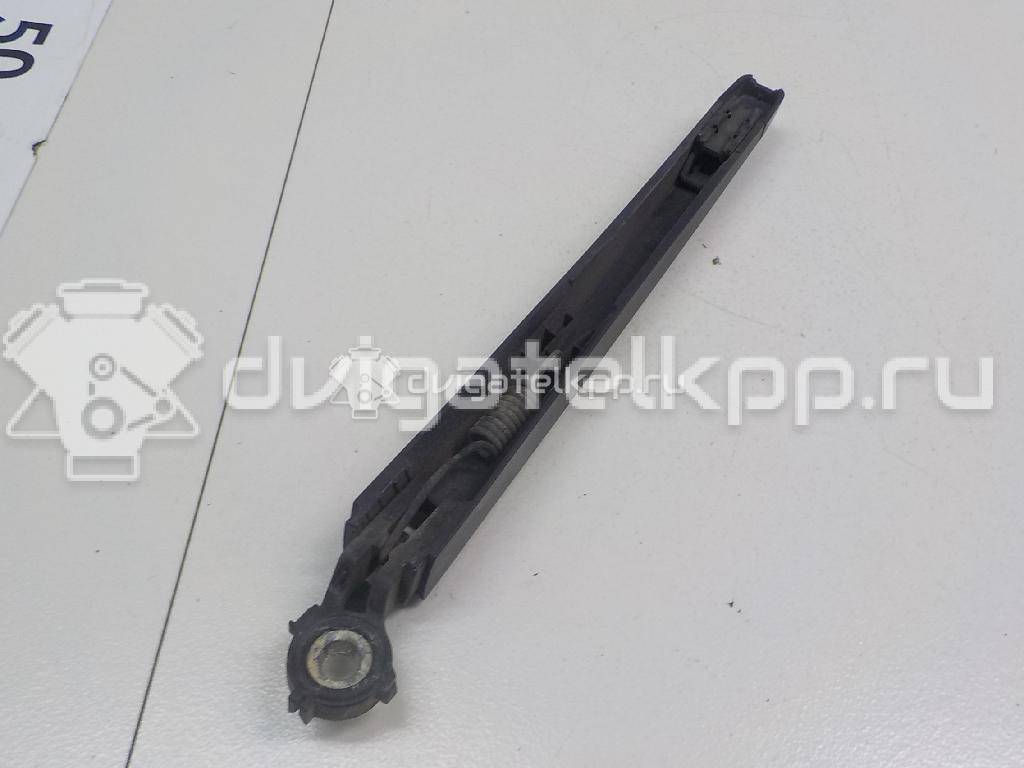 Фото Поводок стеклоочистителя заднего  5L6955707 для Skoda Roomster 5J / Fabia / Superb / Yeti 5L {forloop.counter}}