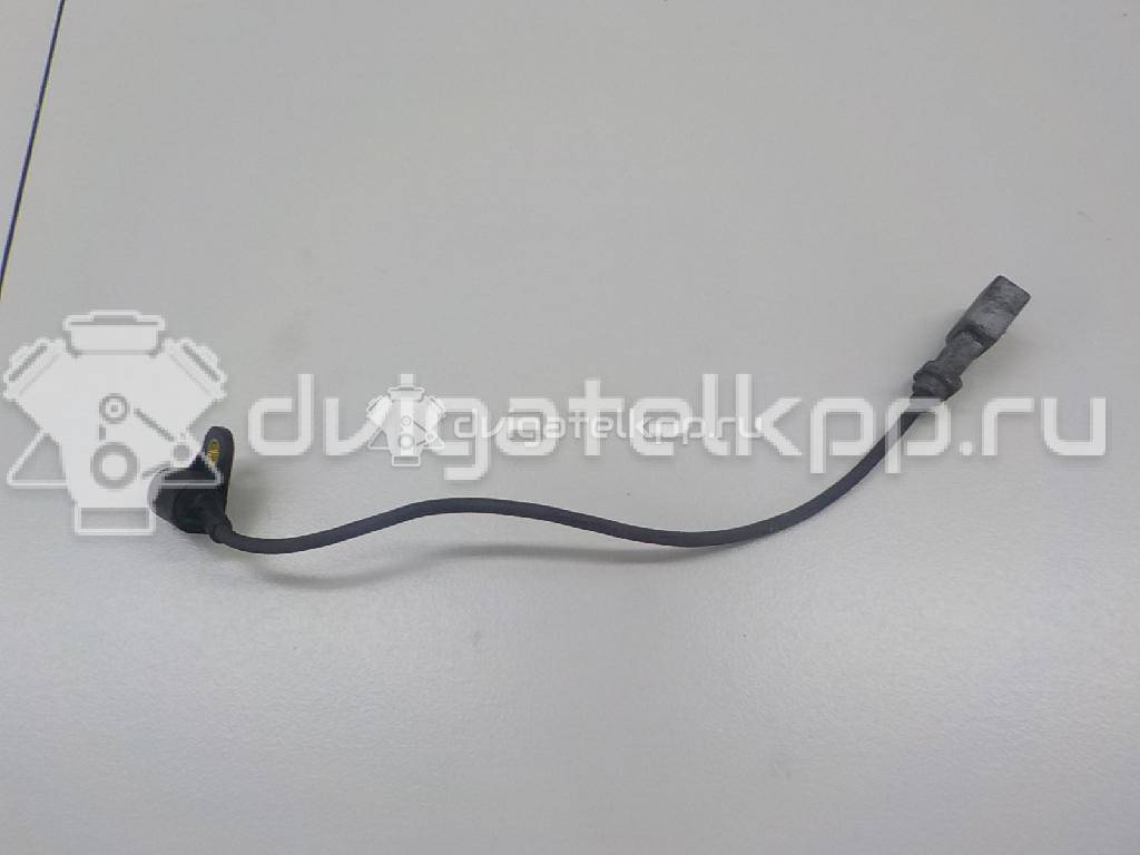 Фото Датчик положения распредвала  076906433 для Skoda Roomster 5J / Octaviaii 1Z3 / Yeti 5L / Fabia / Octavia {forloop.counter}}