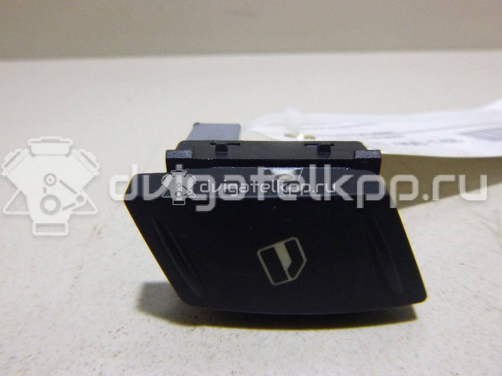 Фото Кнопка стеклоподъемника  1Z0959855 для Skoda Octavia / Octaviaii 1Z3 / Yeti 5L {forloop.counter}}