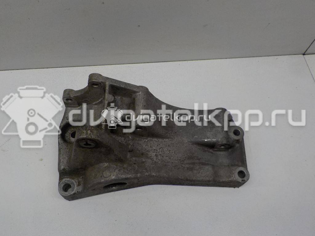 Фото Кронштейн генератора  030145169H для Volkswagen Polo / Caddy / Vento 1H2 / Golf {forloop.counter}}