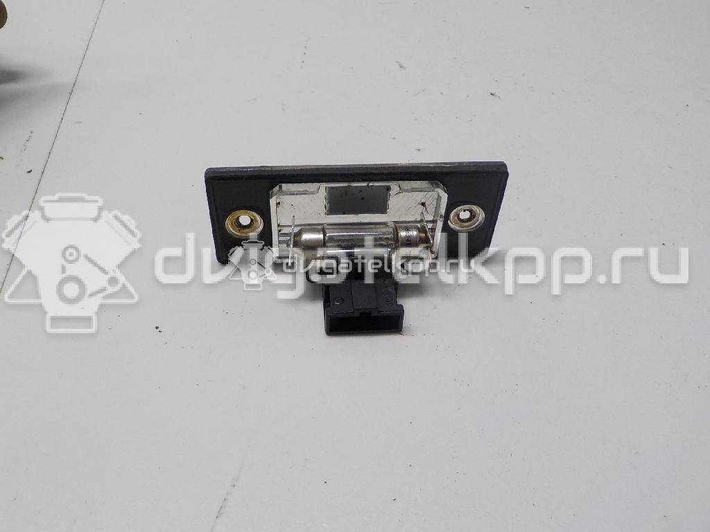 Фото Фонарь подсветки номера  1J5943021D для Volkswagen Tiguan / Bora / Touareg / Golf / Passat {forloop.counter}}