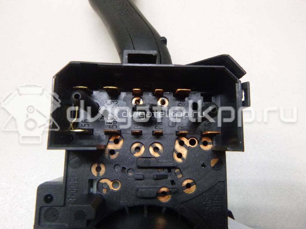 Фото Переключатель поворотов подрулевой  8L0953513G для Volkswagen New Beetle / Bora / Kaefer / Sharan / Golf {forloop.counter}}