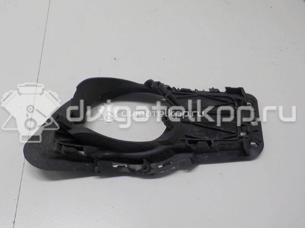 Фото Рамка противотуманной фары правой  5N0853666C9B9 для Volkswagen Tiguan {forloop.counter}}