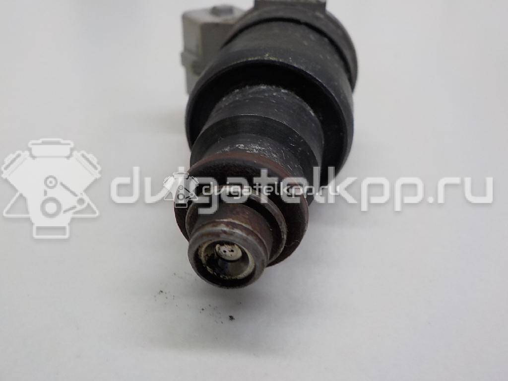 Фото Форсунка инжекторная электрическая  078133551N для Volkswagen Passat {forloop.counter}}