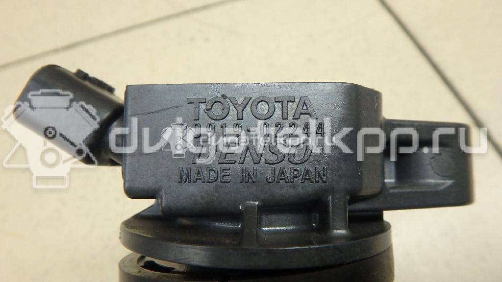 Фото Катушка зажигания  9091902244 для Toyota Land Cruiser / Carina / Camry / Avensis / Alphard {forloop.counter}}