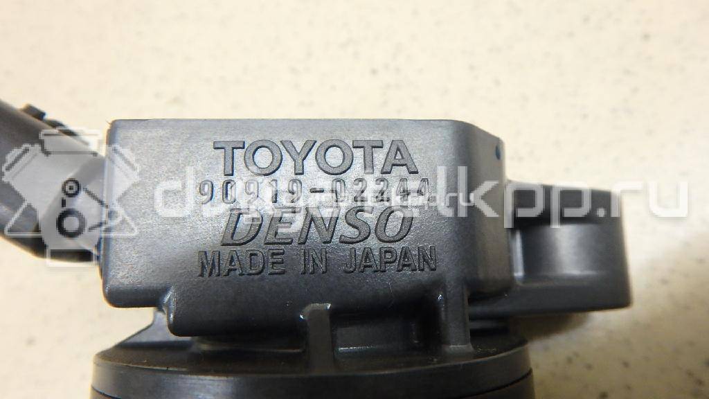 Фото Катушка зажигания  9091902244 для Toyota Land Cruiser / Carina / Camry / Avensis / Alphard {forloop.counter}}