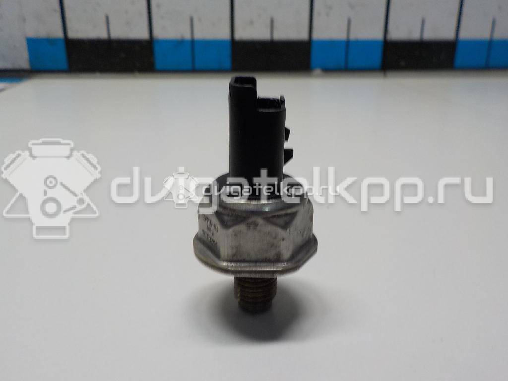 Фото Датчик давления топлива  9658227880 для Citroen C2 Jm / C4 / Jumpy / C5 / Xsara {forloop.counter}}