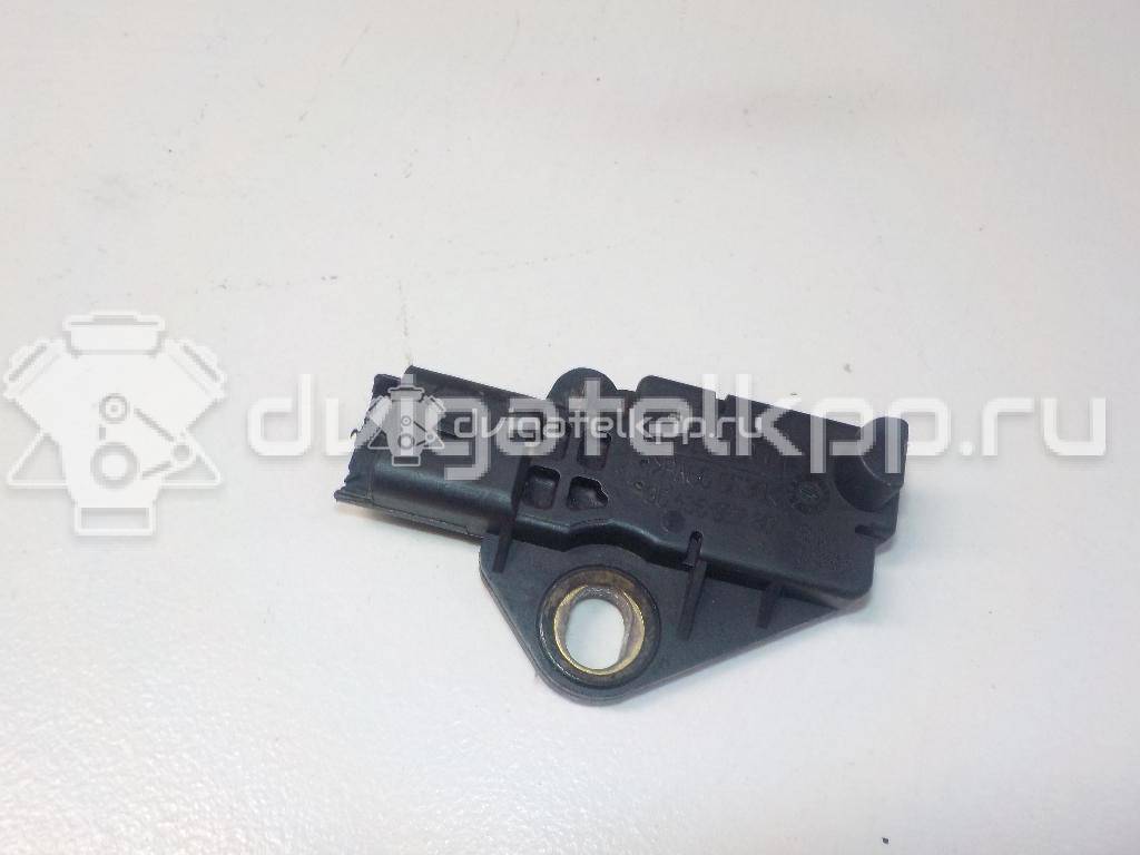 Фото Датчик положения коленвала  9643695780 для Ford Focus / C-Max / Galaxy / Kuga / S-Max {forloop.counter}}