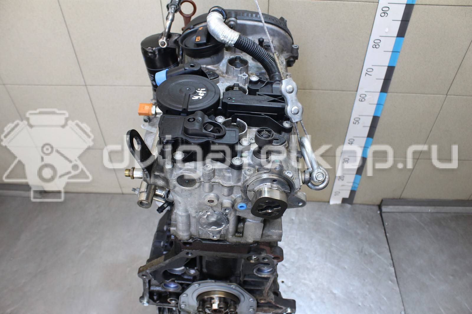 Фото Контрактный (б/у) двигатель CDAA для Volkswagen Passat / Cc / Sharan / Golf 160 л.с 16V 1.8 л бензин 06J100035H {forloop.counter}}