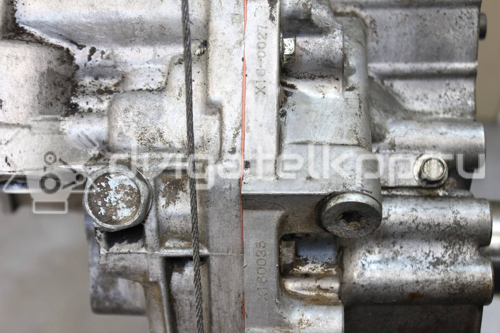 Фото Контрактная (б/у) АКПП для Volvo V70 / S60 / S80 / Xc70 / Xc90 209-220 л.с 20V 2.5 л B 5254 T2 бензин 8251827 {forloop.counter}}