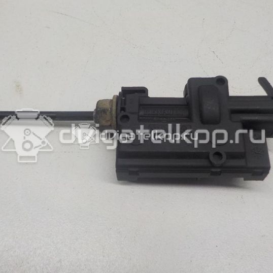 Фото Активатор замка крышки бензобака  8200305732 для Renault Megane / Clio / Laguna / Espace / Grand