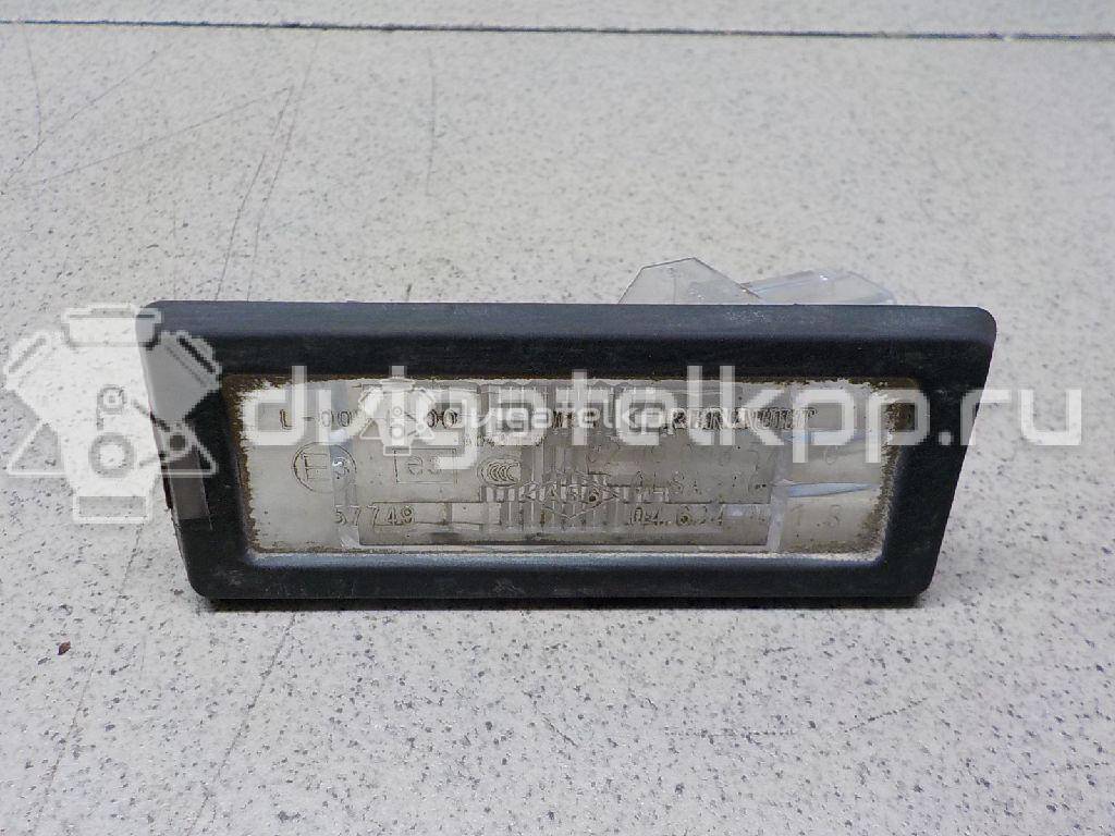 Фото Фонарь подсветки номера  8200013577 для Renault Modus Grand F Jp0 / Megane / Clio / Laguna / Scénic {forloop.counter}}