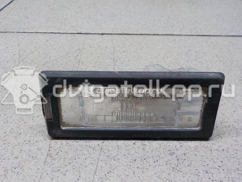 Фото Фонарь подсветки номера  8200013577 для Renault Modus Grand F Jp0 / Megane / Clio / Laguna / Scénic {forloop.counter}}