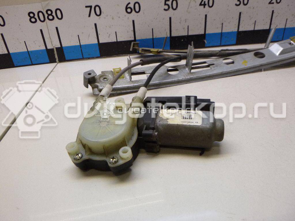 Фото Стеклоподъемник электр. передний правый  8201010925 для Renault Modus Grand F Jp0 / Megane / Laguna / Scénic / Grand {forloop.counter}}