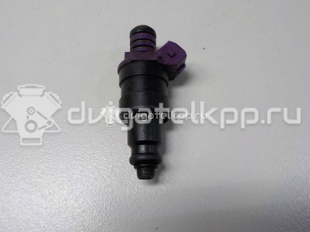 Фото Форсунка инжекторная электрическая  8200603801 для Renault Clio / Kangoo 1 / Twingo {forloop.counter}}