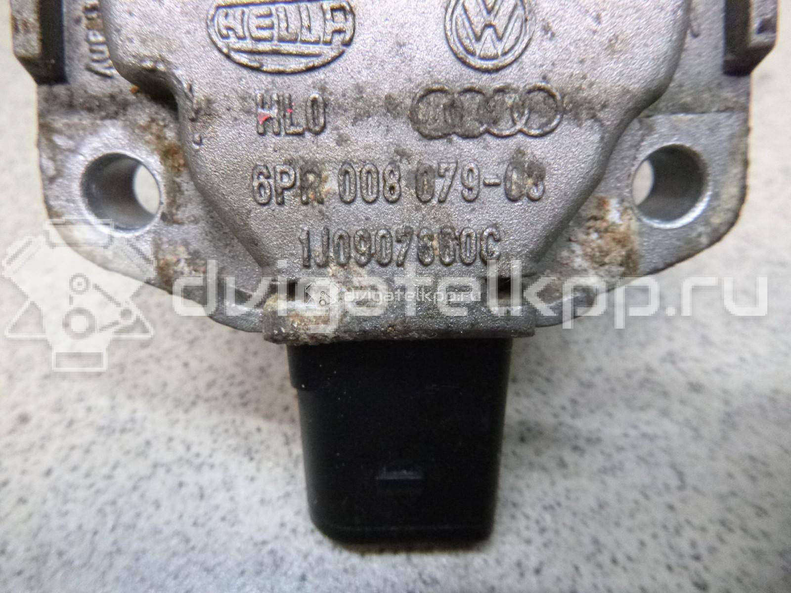 Фото Датчик уровня масла  1J0907660C для Seat Ibiza / Leon / Toledo / Altea / Exeo {forloop.counter}}