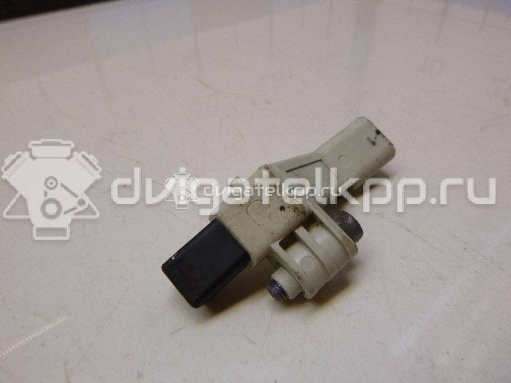 Фото Датчик положения коленвала  04L906433E для seat Leon (5F) {forloop.counter}}