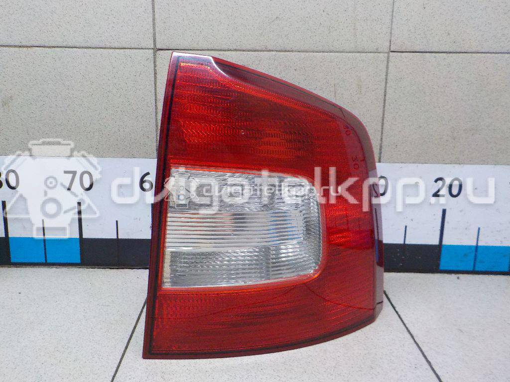 Фото Фонарь задний левый  1Z9945111A для Skoda Octavia / Octaviaii 1Z3 {forloop.counter}}