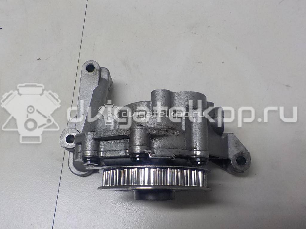 Фото Насос масляный  03L115105B для Volkswagen Scirocco / Touran / Amarok S1B / Multivan / Golf {forloop.counter}}