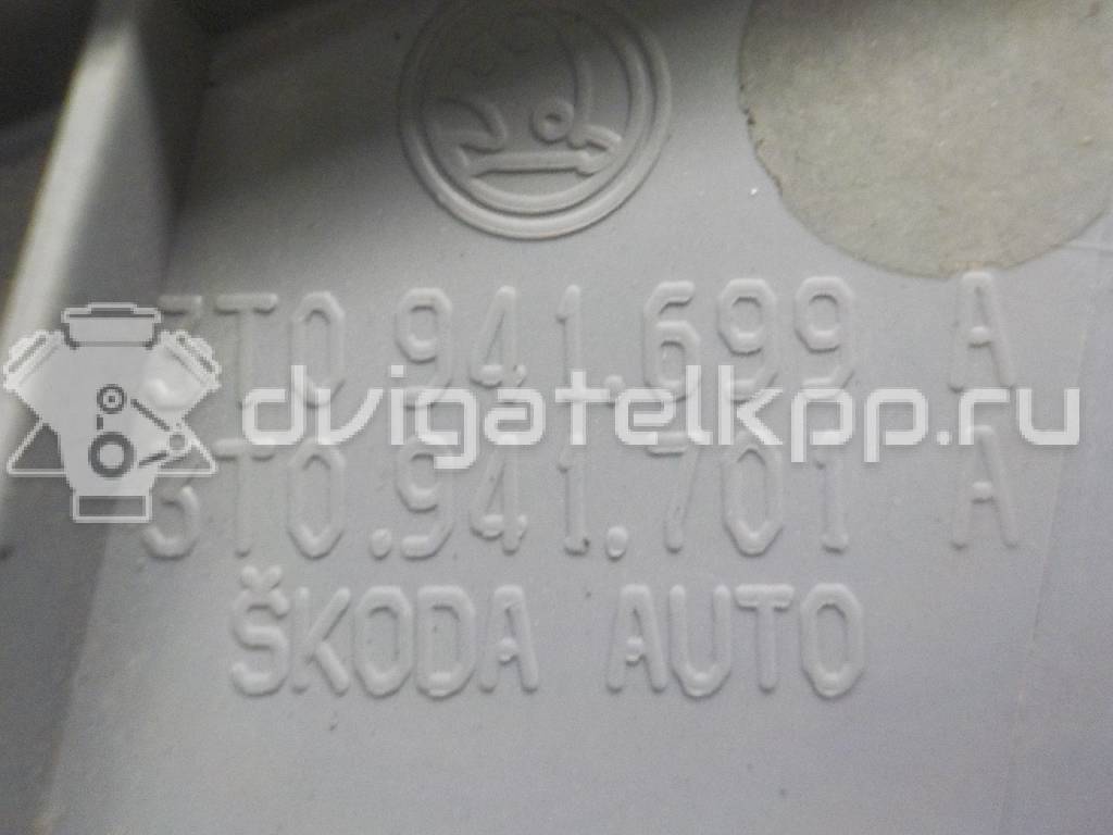 Фото Фара противотуманная левая  3T0941701A для Skoda Superb {forloop.counter}}