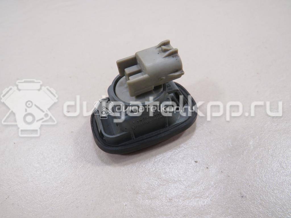 Фото Повторитель на крыло желтый  8173005010 для Toyota Carina / Starlet / Prius / Rav 4 / Mr 2 {forloop.counter}}