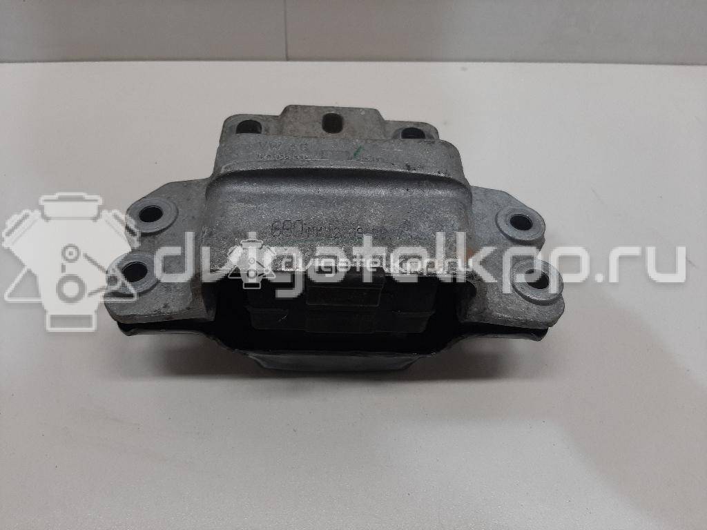 Фото Опора двигателя левая  1K0199555L для Audi A3 / A4 {forloop.counter}}