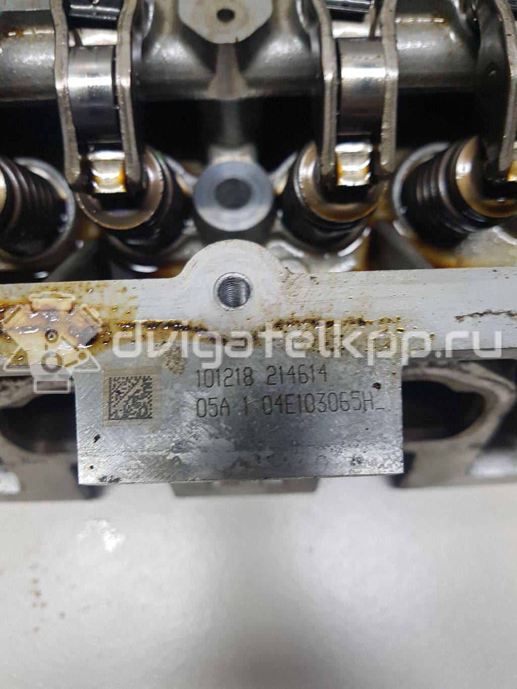 Фото Головка блока для двигателя CWVA для Volkswagen / Skoda / Seat 110 л.с 16V 1.6 л бензин 04E103065P {forloop.counter}}