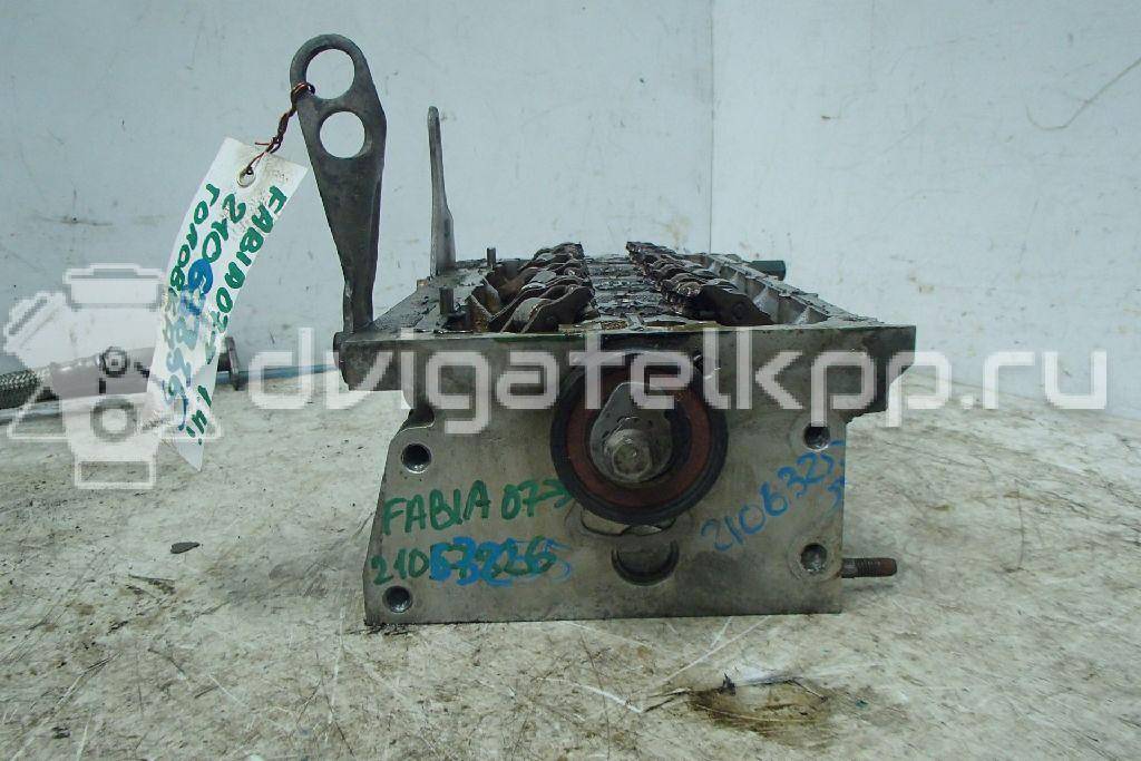 Фото Головка блока для двигателя BXW для Skoda / Seat 86 л.с 16V 1.4 л бензин 036103351M {forloop.counter}}