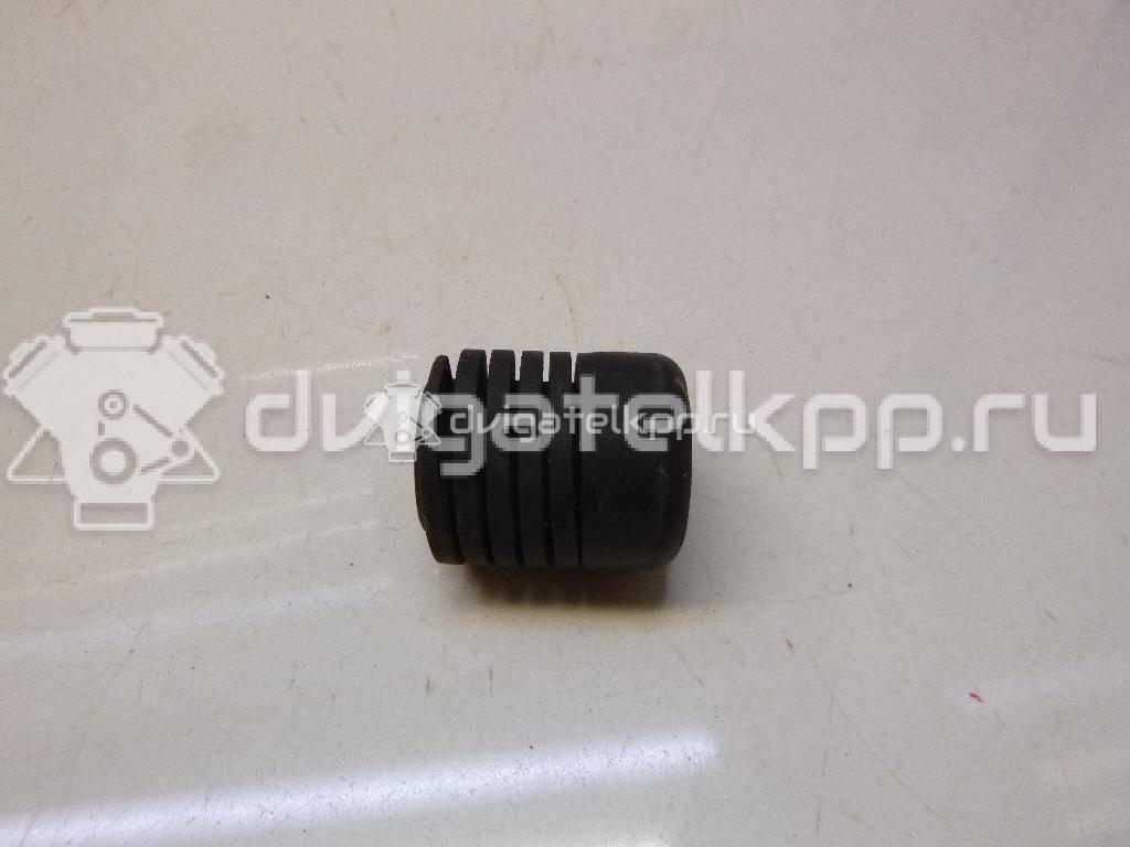 Фото Отбойник капота  mr473003 для Mitsubishi Lancer / Pajero / Colt / Mirage / Outlander {forloop.counter}}